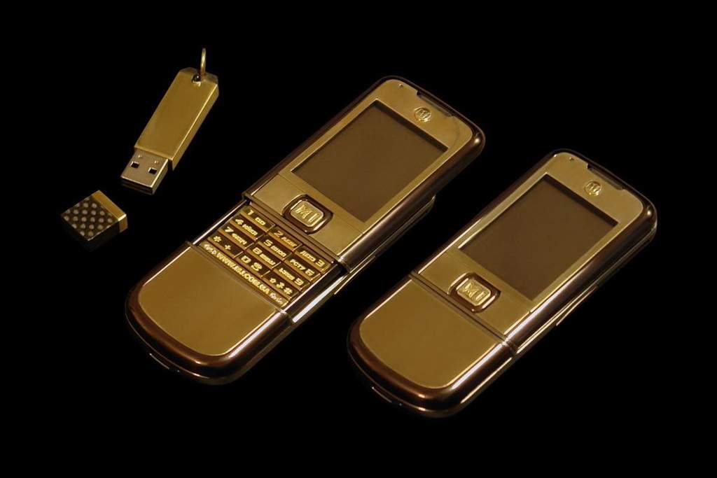MJ - Nokia 8800 Arte Gold 777 Brown Carbon Edition with Unique Diamond Buttons Solid Gold 777 & Carbon USB Flash Drive 256gb Duo Speed