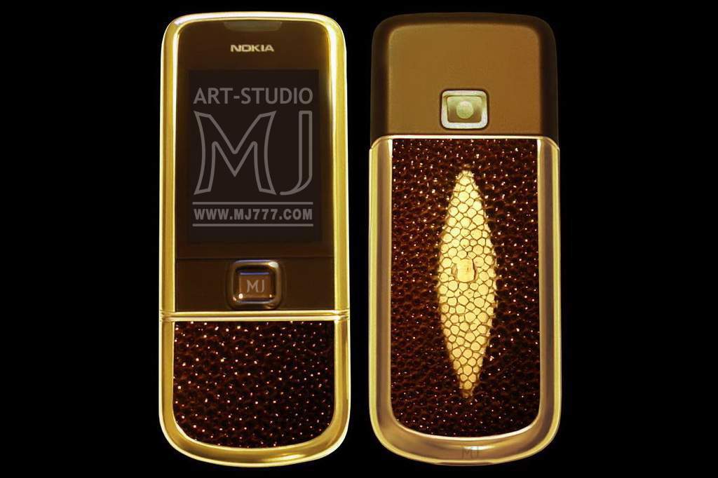 MJ - Nokia 8800 Arte Sapphire Gold 888 Leather - Stingray White Eye Skin, Silver Camera, Issued 888 items. Decorated with handmade exotic leather dressing.